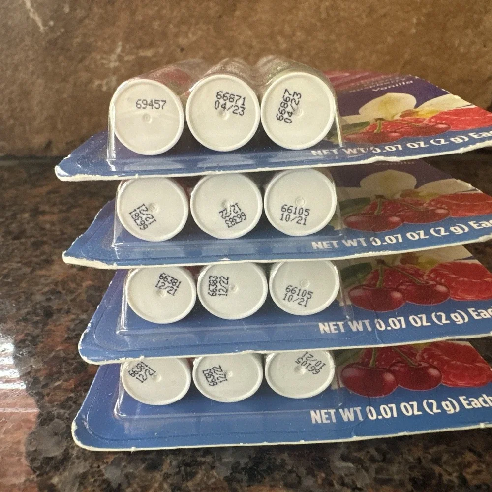 4‎ - 3 Packs Lip Balm Cherry, Raspberry, and Vanilla Soft Lips New READ